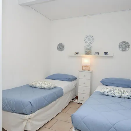 2 Bedroom Gorgeous In Holiday home Ispica